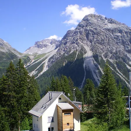 Aparthotel Hof 3*