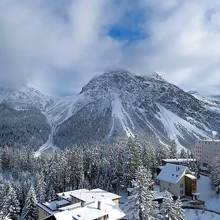 Hof Aparthotel 4*